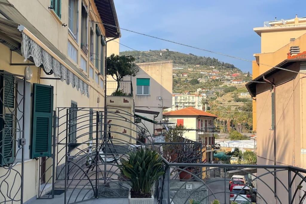 Casa Visconti, Bordighera, Vista Mare Luaran gambar